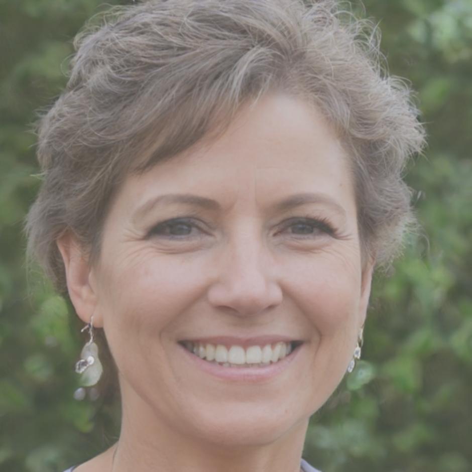Marie-Claire, directrice des stratégies fiscales